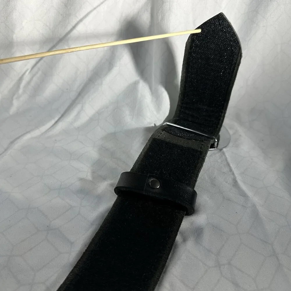 Sport Kilt Belt & Buckle – Celtic Knot Silver Plated, Leather Sz L
